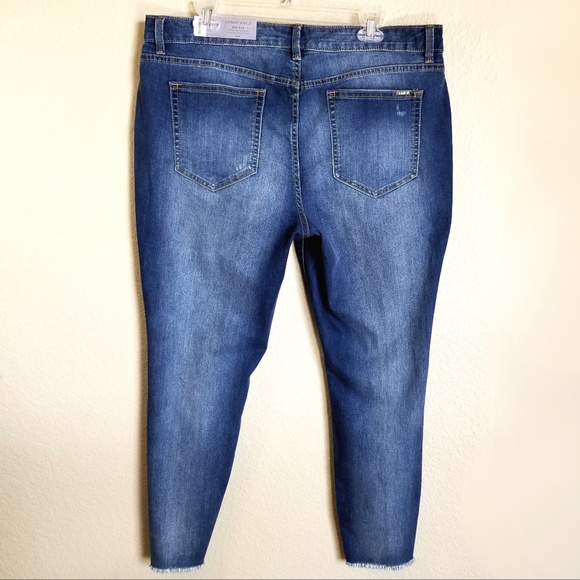 Plus Size JLO Destructed Skinny Ankle Denim Jeans - Picture 3 of 7